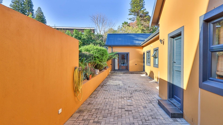 9 Bedroom Property for Sale in Onrus Western Cape
